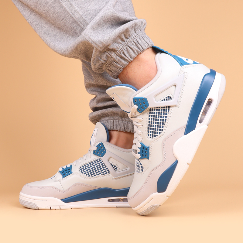 小鸿体育Air Jordan 4 AJ4 白蓝 中帮 复古休闲篮球鞋 FV5029-141 - 图3