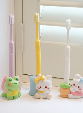 新款萌宠牙刷置物架树脂摆件卡通创意儿童节日礼品卫生间牙刷架子