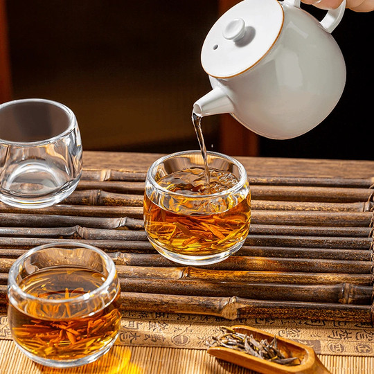 Verdickter Fingerbecher, Nicht-Heißwasserbecher, transparente Glaseinsätze, Haushaltsmeisterbecher, Weinbecher, Trinkwasser- und Teebecher