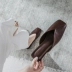 Dép nữ 2019 mới đế bệt đế bệt Baotou phiên bản Hàn Quốc của nữ bán lười nữ lười biếng retro mang giày cỡ lớn - Dép Dép