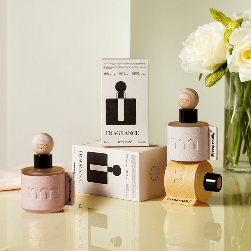 艾玛莫莉漂浮气球车载香薰精油车用香水香氛摆件持久淡香2025新品 - 图1