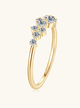 抖音网红同款酷小众设计莫桑石戒指女满天星纯银指环潮高级感饰品