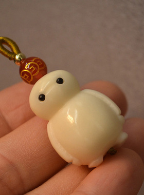 象牙果雕刻金蟾吊坠DIY饰品