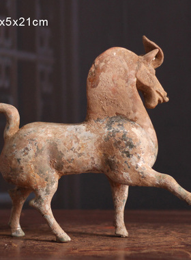 仿古风绿釉家居装饰