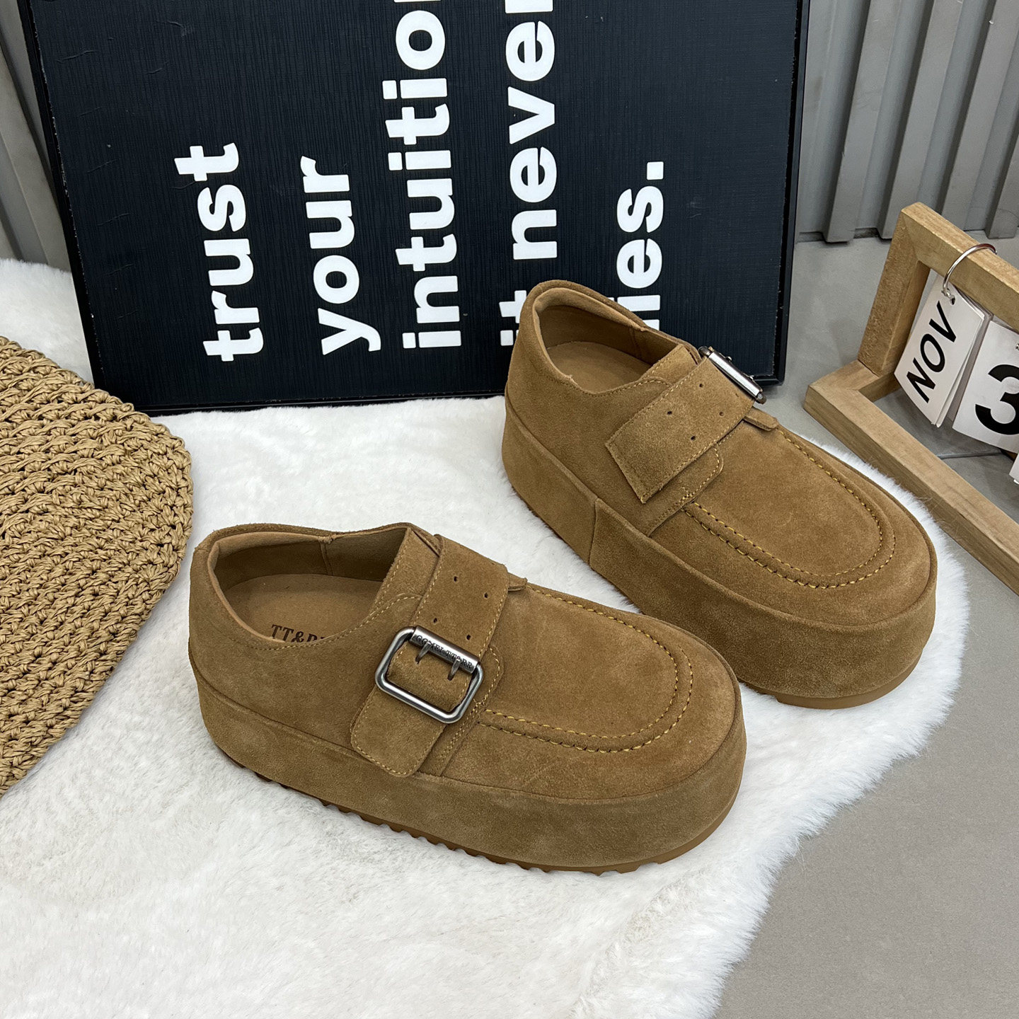 欧洲站时尚丑萌面包鞋勃肯鞋磨砂皮复古扣乐福鞋女厚底休闲豆豆鞋,淘宝优惠券,粉丝福利购,淘宝优惠卷