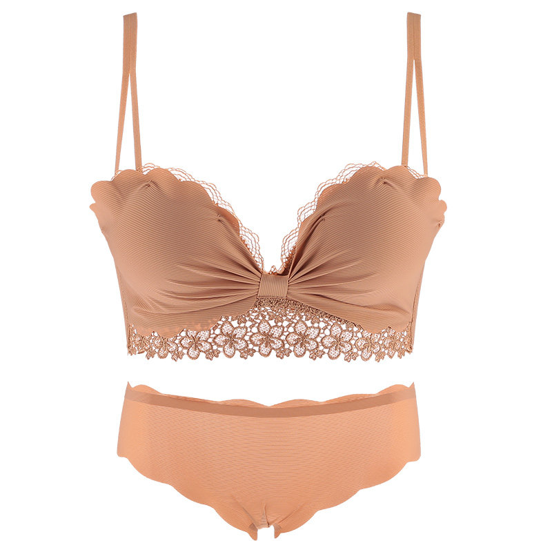 女套装无钢圈调整型收副乳蕾丝文胸 莉妃文胸