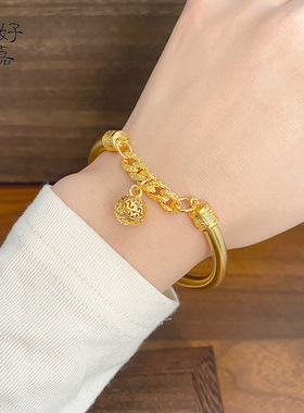 2025新款古法开口宫铃手镯女复古铃铛吊坠沙金手饰高级感传承镯子
