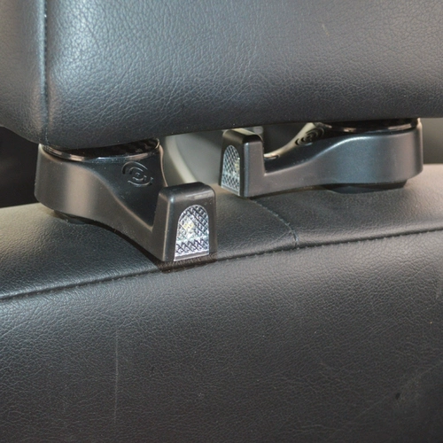 Скрытый автомобильный крюк