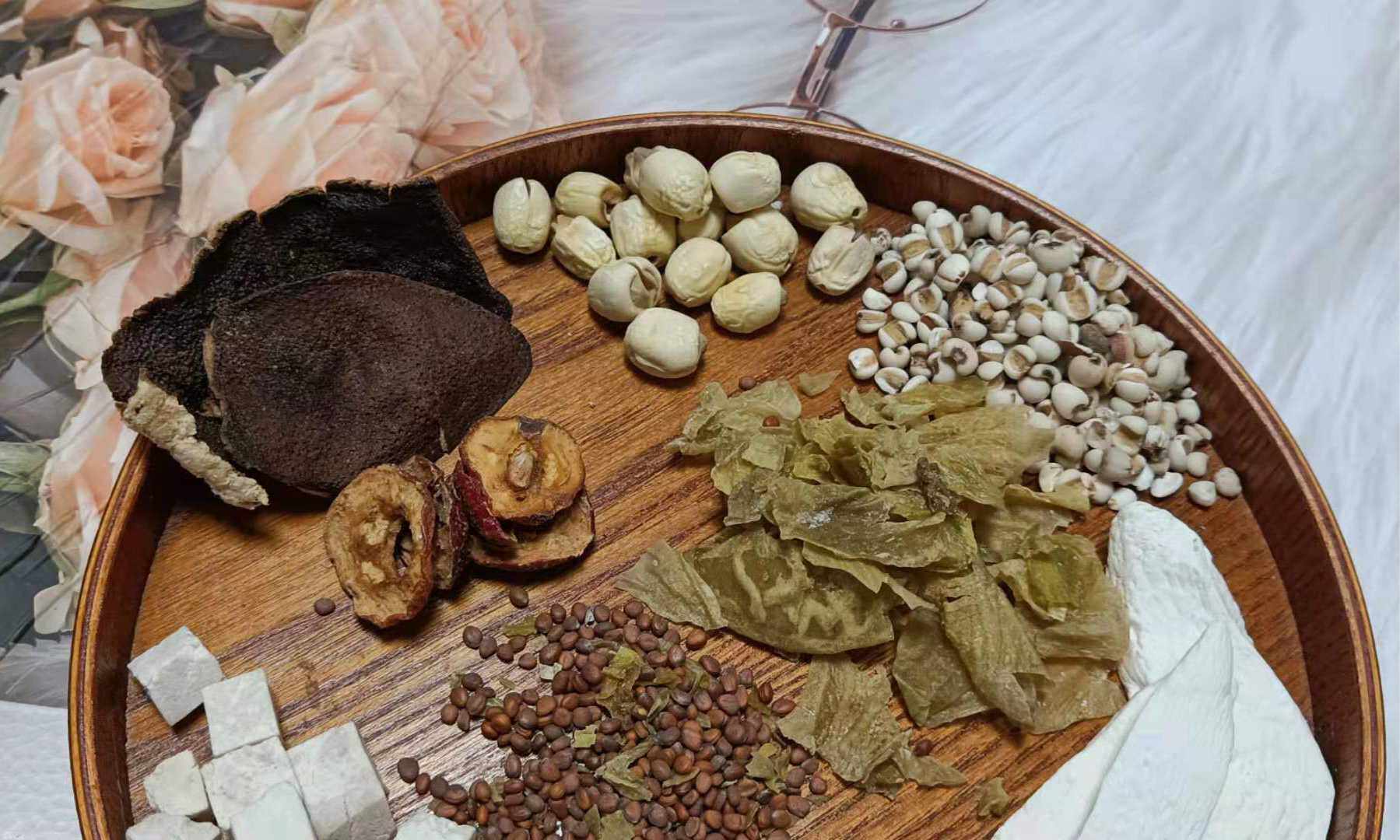 宝宝不爱吃饭茶不长肉儿童脾胃差积食胃口不好大便干硬羊屎便便密