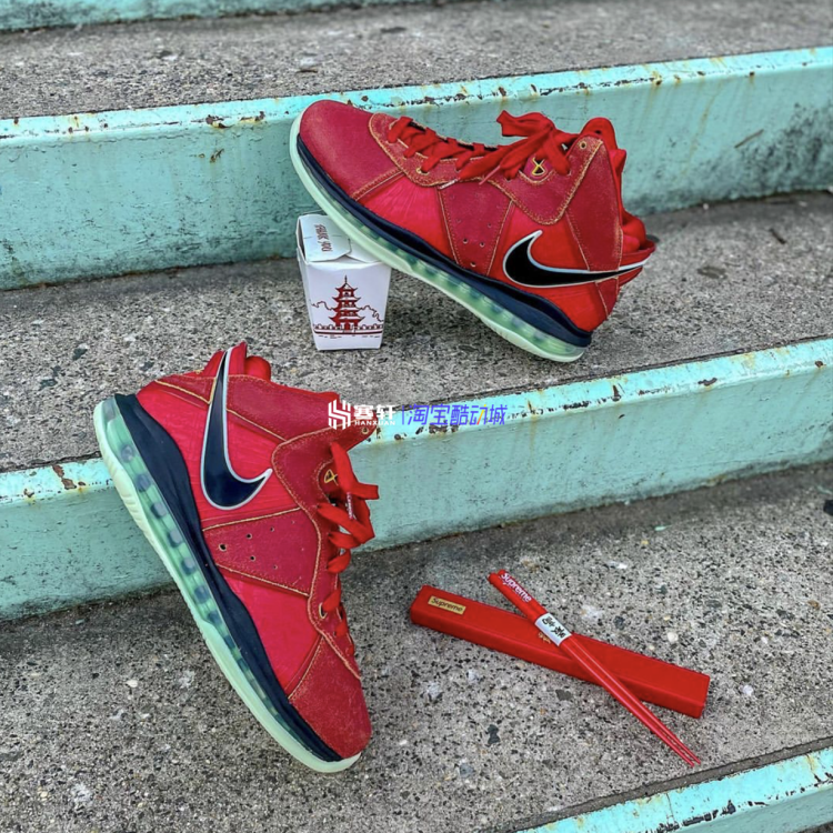 Nike LeBron VIII詹姆斯LBJ8紫禁黑红大红老北京篮球鞋CT5330-600 - 图1