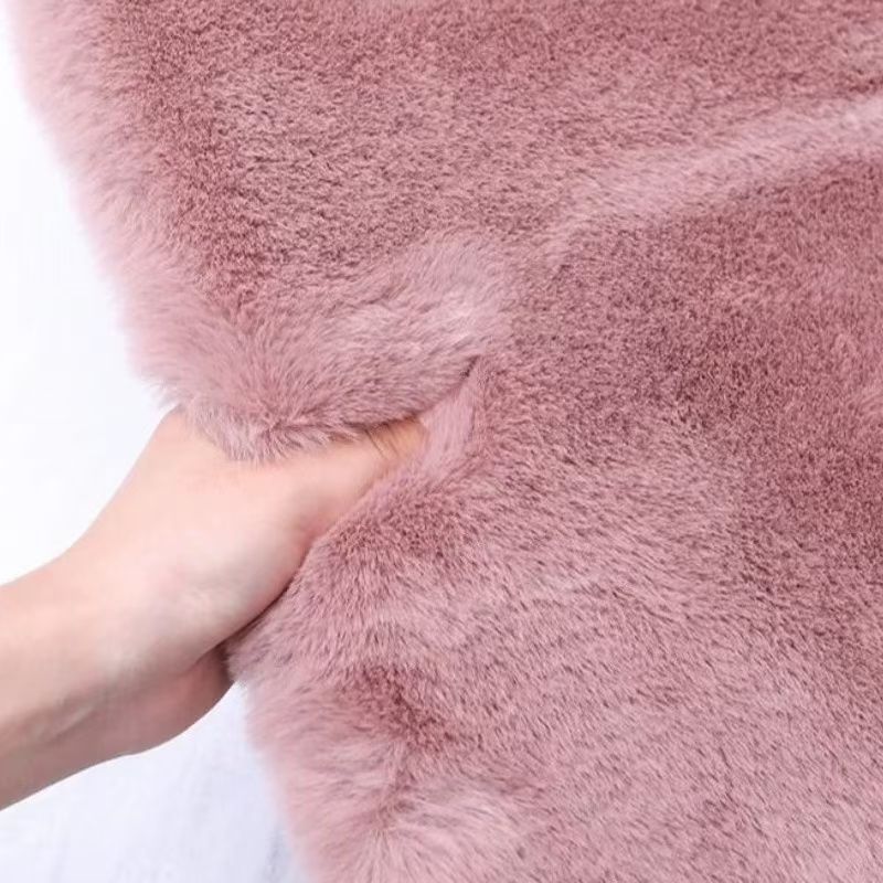 女朋友专用毛绒地垫加厚汽车副驾驶脚垫女生送给女朋友的礼物实用 - 图1