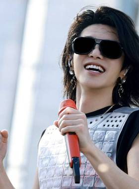 欧洲明星华晨宇演唱会同