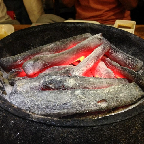 3 косания почтового заповедника Длинный уголь древесный уголь белый уголь уголь уголь угля на гриле на гриле на гриле горячий горшок горячий горшок чайный уголь.