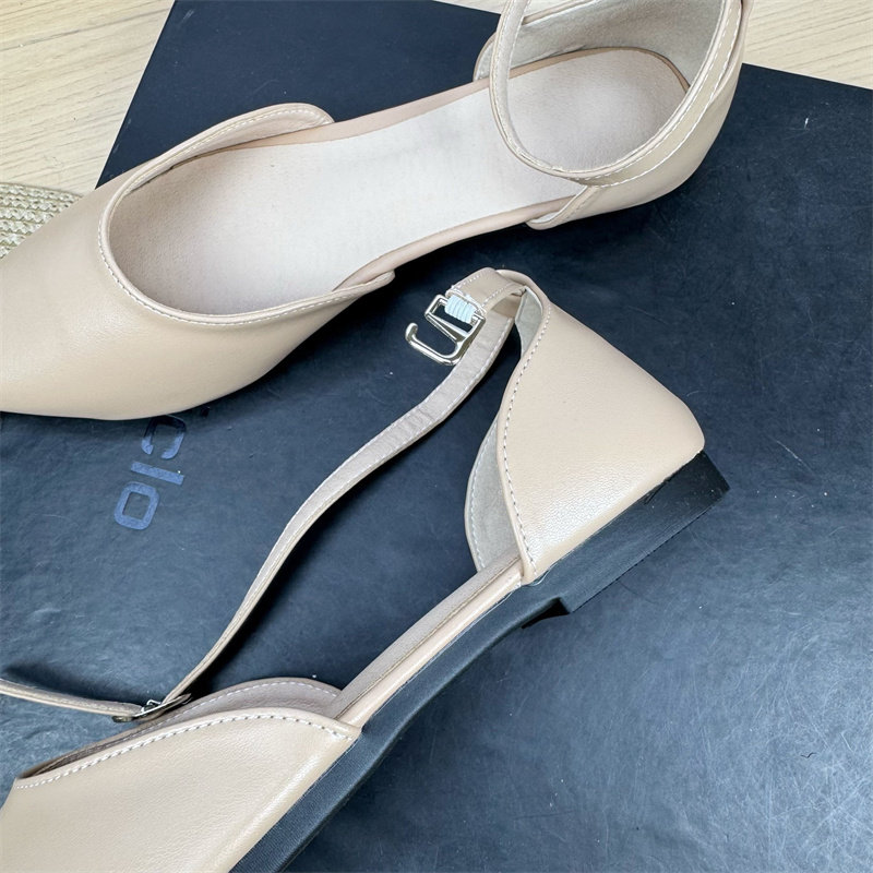 2026夏季新款法式复古凉鞋女气质百搭时尚包头凉鞋一字带平底女鞋,淘宝优惠券,粉丝福利购,淘宝优惠卷