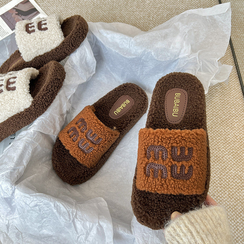 2025年时尚8826-2MW百搭外穿软底女拖鞋,淘宝优惠券,粉丝福利购,淘宝优惠卷