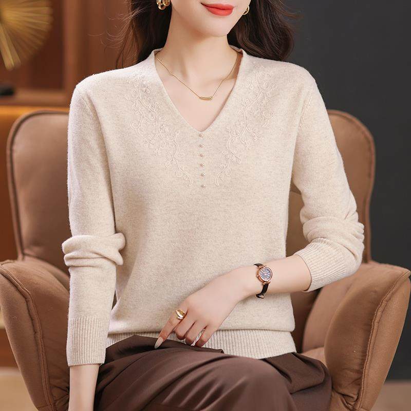 鄂尔多斯市羊绒衫女鸡心领100纯羊绒秋冬钉珠刺绣羊毛打底衫毛衣,淘宝优惠券,粉丝福利购,淘宝优惠卷