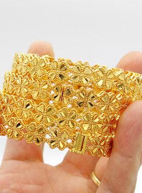 2025新款中东女士黄金色沙金可开口三叶花手镯子迪拜女式百搭手环