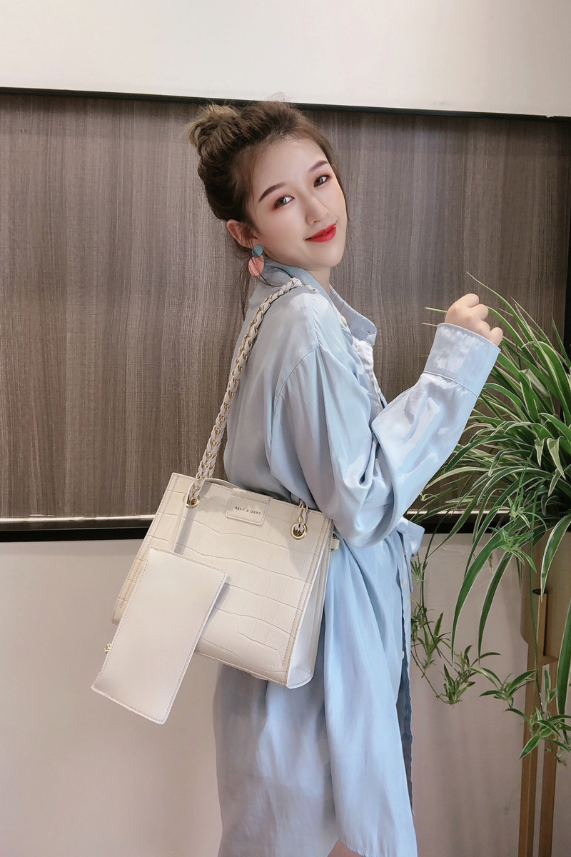 2020新款春夏时尚气质手提大包包 paili女士包袋