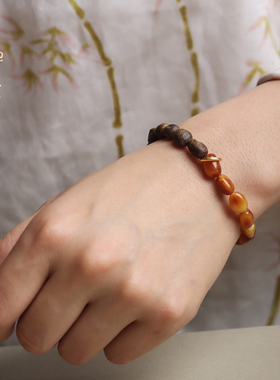 海南沉香随形老蜜蜡手链