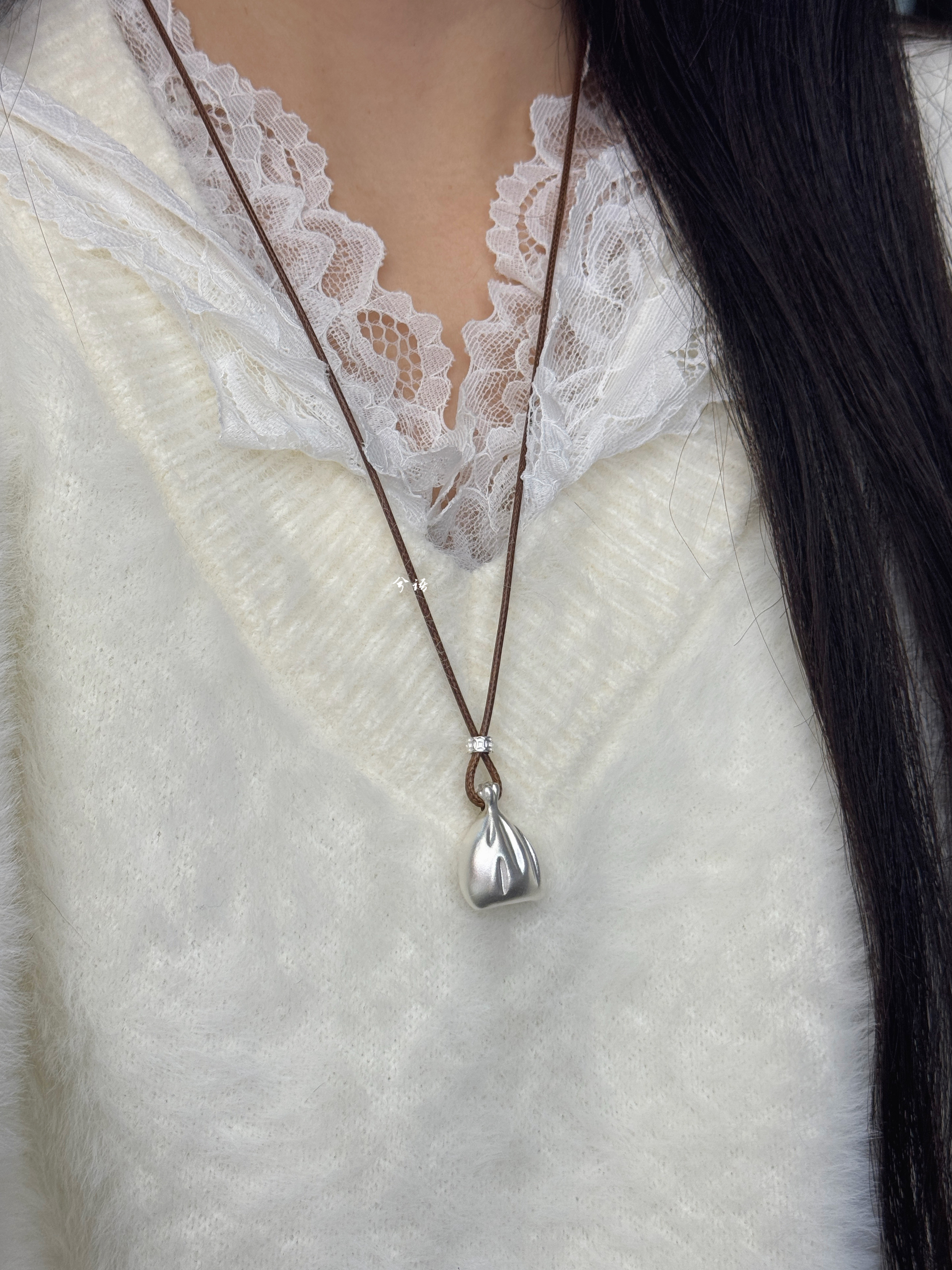 兮语「钱袋」足银999.9吊坠女纯银福袋挂坠新中式国风礼物,淘宝优惠券,粉丝福利购,淘宝优惠卷