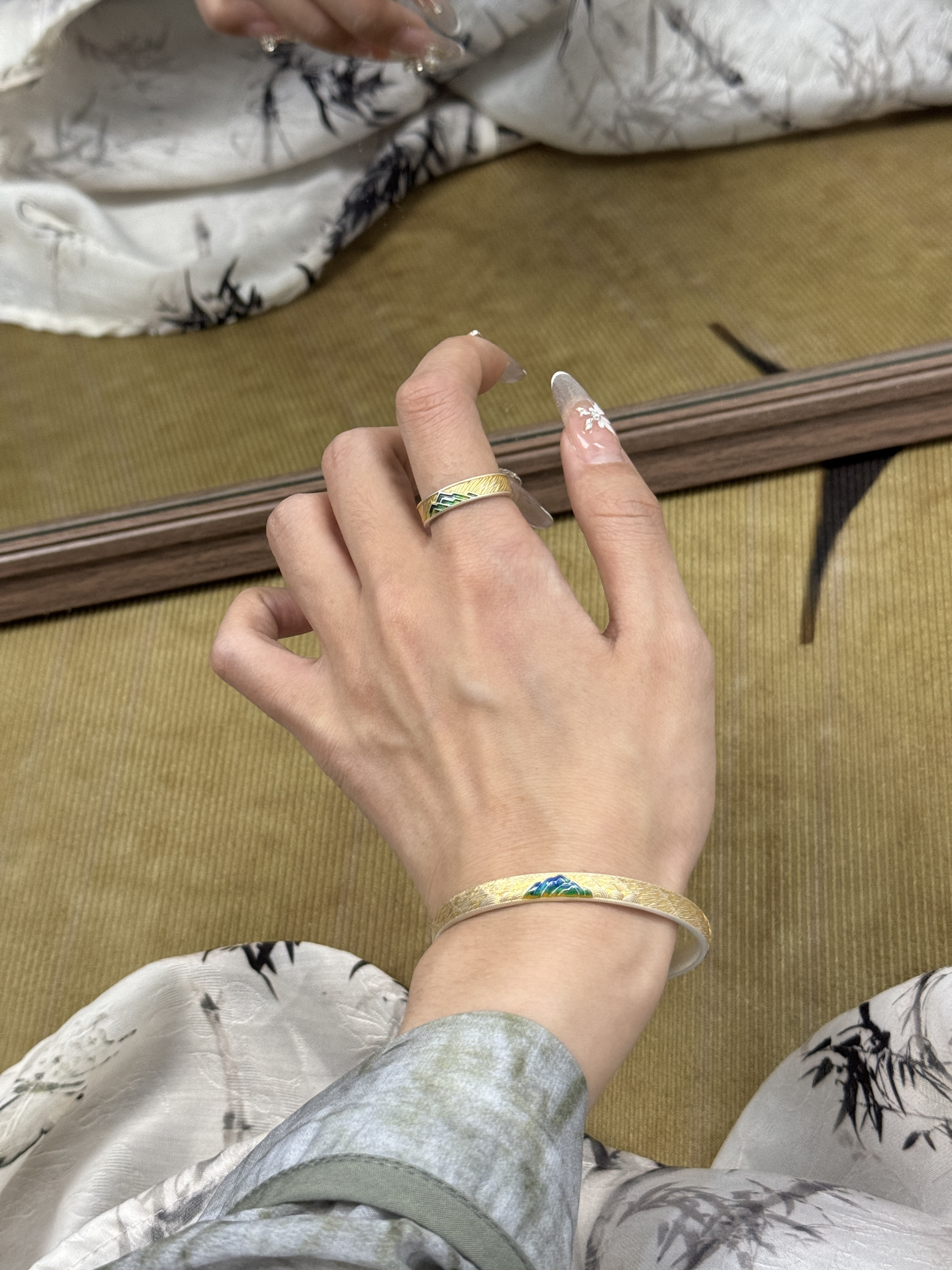 兮语「山盟」足银999.9戒指女新中式古法描金海誓山盟情侣对戒 - 图3