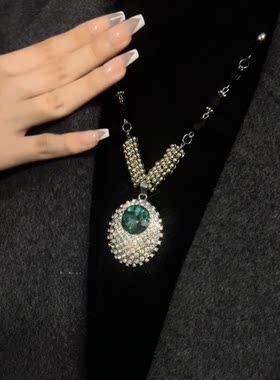绿色水晶毛衣链时尚高级感吊坠