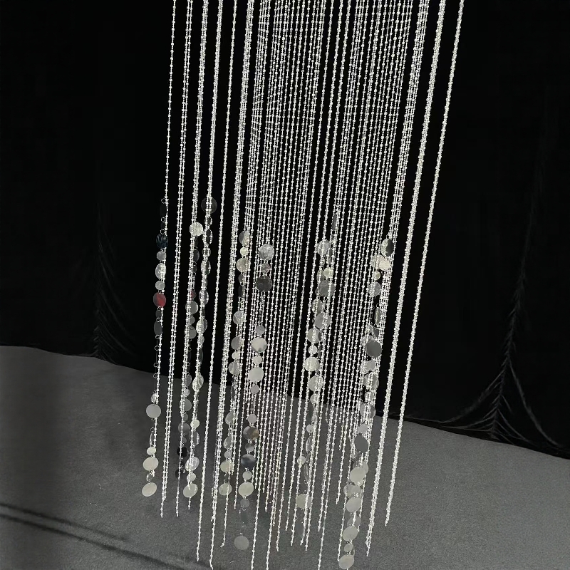 新款婚庆道具亚克力成品亮片挂件珠帘若汐韩式婚礼堂道具背景吊顶 - 图2