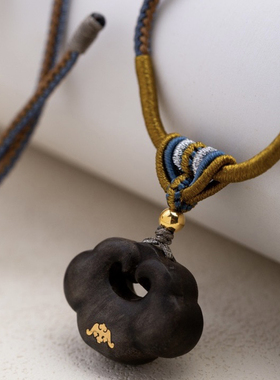 天然阴沉老山檀香同心锁阴沉料M项链吊坠手工编织镶嵌24k檀香锁