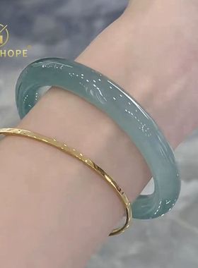 意大利玛瑙玉髓手镯女天然手镯冰透白月光荔枝冻冰种镯子送礼轻奢