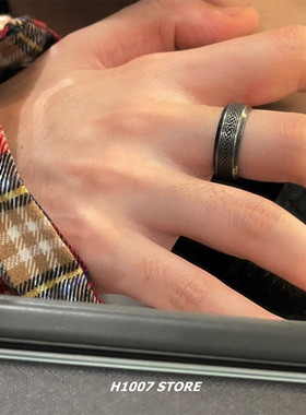 做旧嘻哈风条纹戒指男士