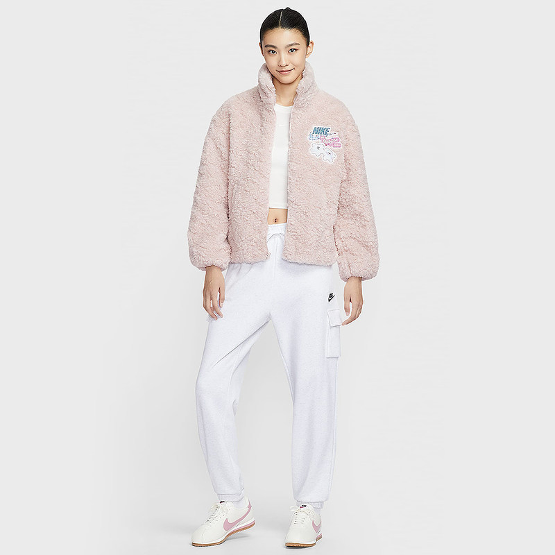 NIKE耐克女子小熊图案贴布刺绣立领保暖休闲毛绒外套IO0488-667,淘宝优惠券,粉丝福利购,淘宝优惠卷
