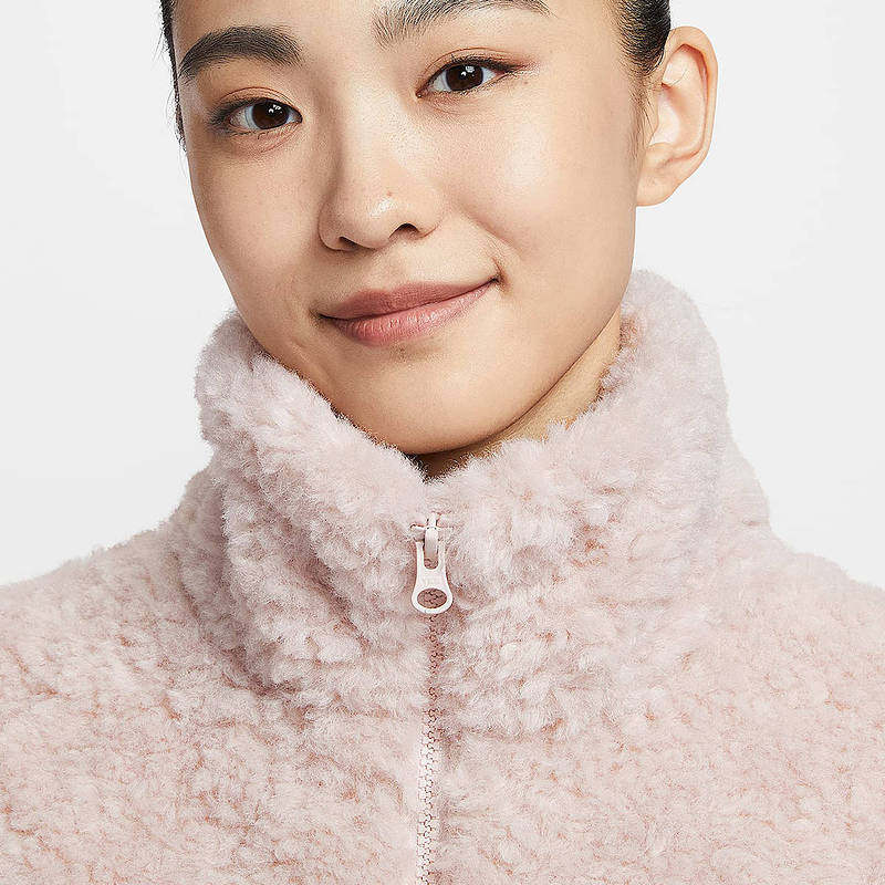 NIKE耐克女子小熊图案贴布刺绣立领保暖休闲毛绒外套IO0488-667,淘宝优惠券,粉丝福利购,淘宝优惠卷