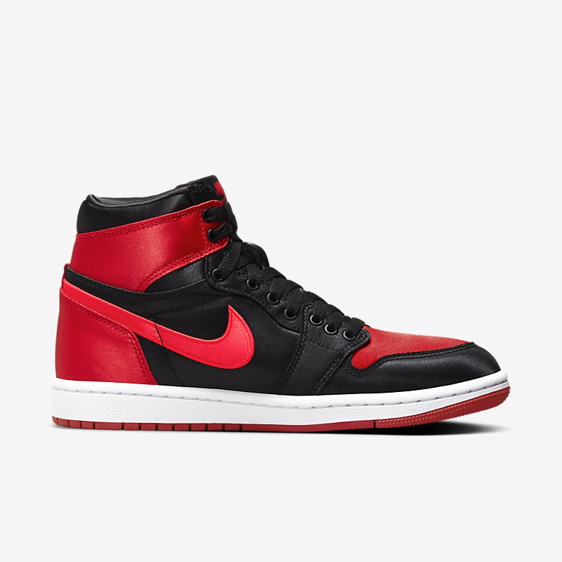 耐克Nike Jordan 1 AJ1黑红丝绸 中帮女鞋 复古篮球鞋FD4810-061