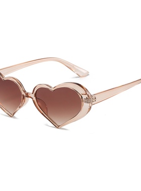 甜酷爱心糖果色墨镜凹造型