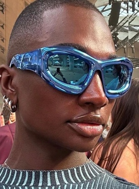 小众ins大框厚重异形时髦墨镜未来科技感凹造型街拍太阳眼镜男女