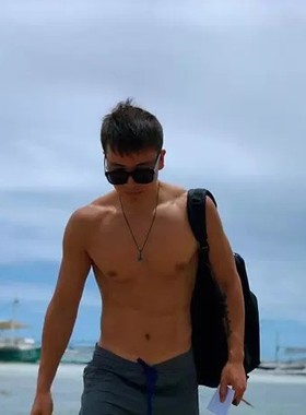 原创设计WHALE项链薄荷岛