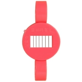 Шреддер из бобов с большими руками -разбросанными почечными бобами измельченные бобы измельченные бобы измельченные бобы