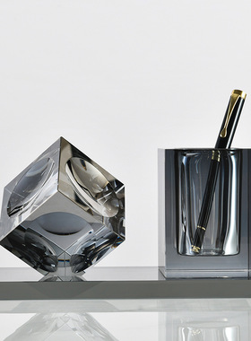 美宅现代简约简约创意时尚轻奢几何形状商务公装饰水晶笔筒摆件