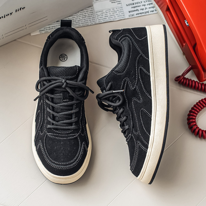 板鞋男鞋子2026新款冬季小众学生厚底增高面包鞋休闲百搭红色潮鞋,淘宝优惠券,粉丝福利购,淘宝优惠卷