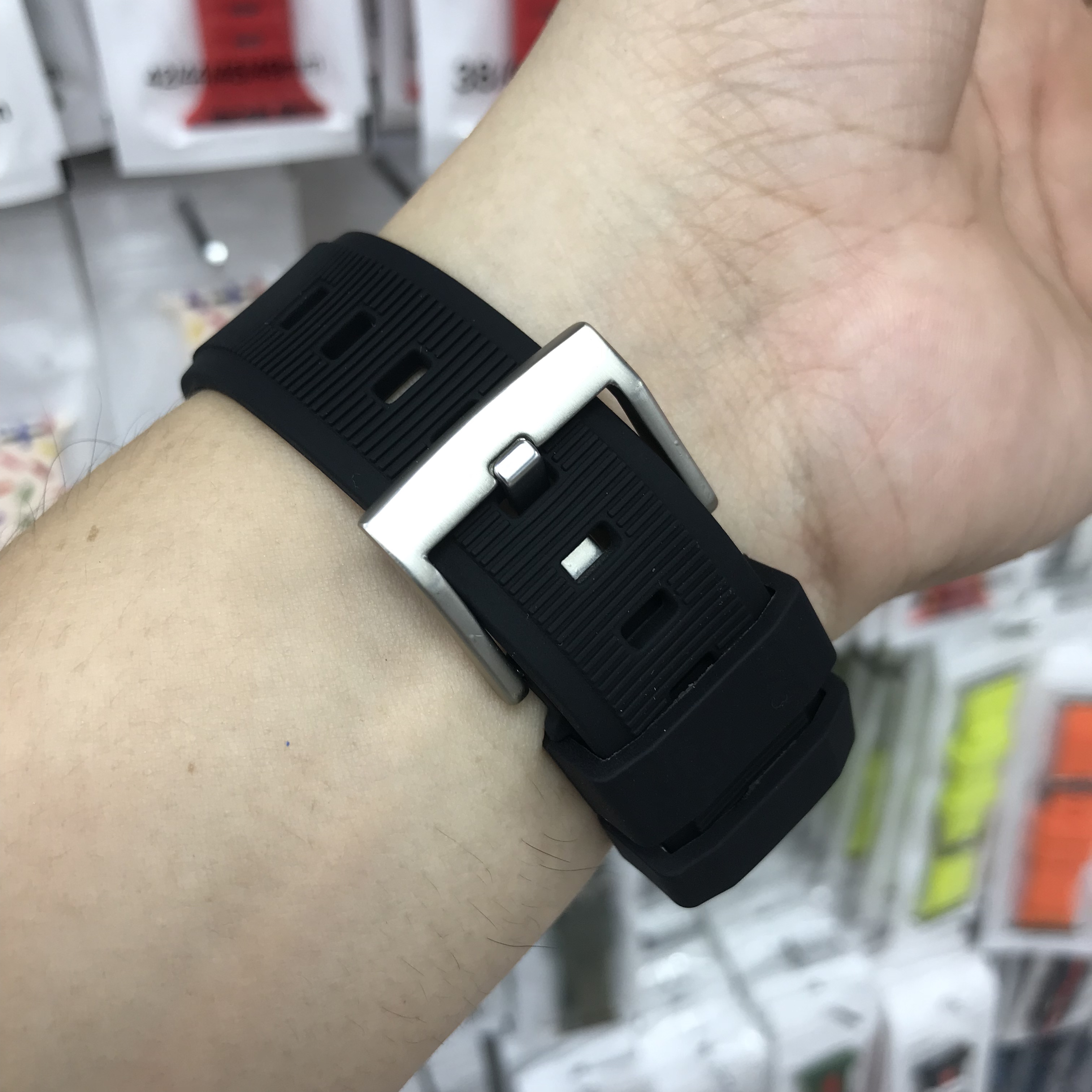 适用苹果S8 Ultra新款华强北s8s9运动硅胶手表带iwatch7/s6se通用 - 图1