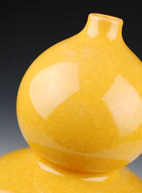 仿古风官窑冰片裂纹釉鱼尾陶瓷器