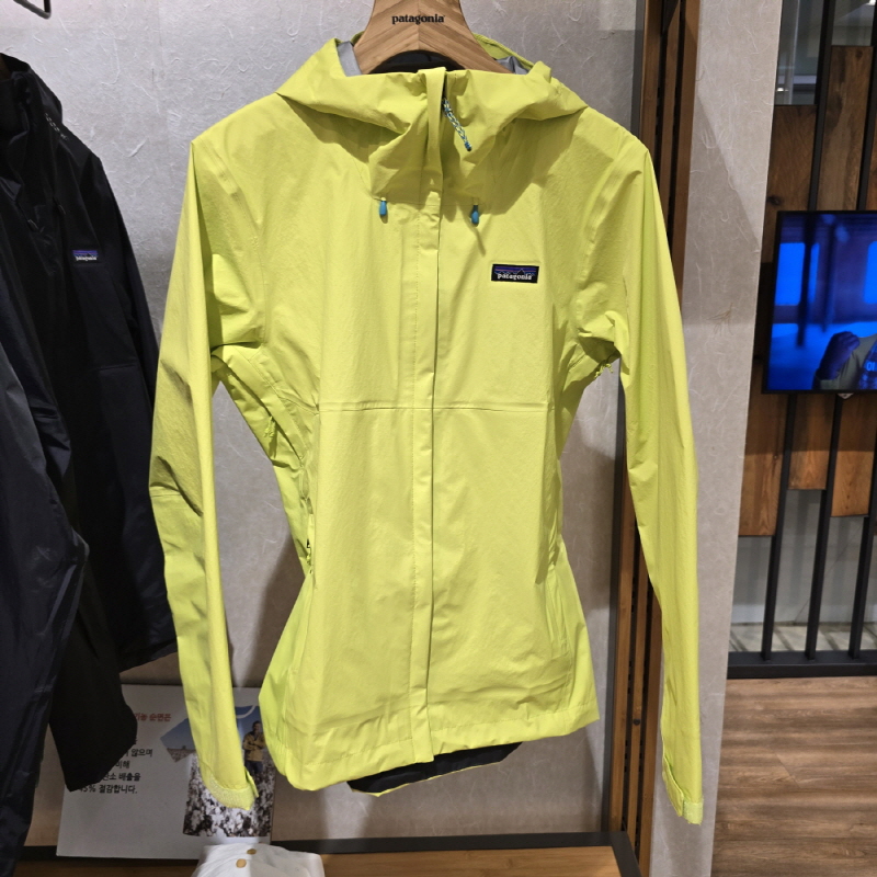 不退换PATAGONIA 春男外套Torrentshell 3L Rain 85241P5 4B29 - 图2