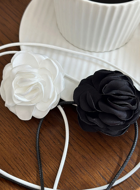 黑色立体玫瑰花朵山茶花项链