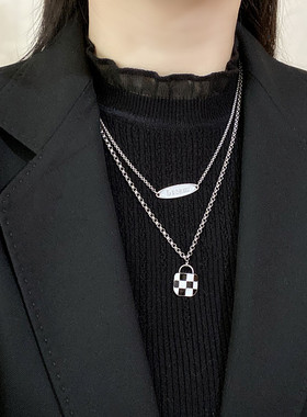 日韩新款双层叠戴锁骨链女轻奢小众设计感秋冬毛衣珍珠项链潮配饰