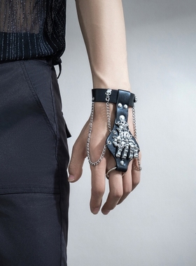 男生骷髅手链体育生1S男0M黑皮革骨骼手套型男网红手模舞蹈手指链