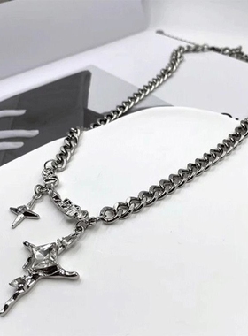男生项链美式复古星星十字架吊坠嘻哈潮流钛钢项链男款锁骨链配饰
