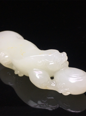 和田玉貔貅工艺精湛油润细腻