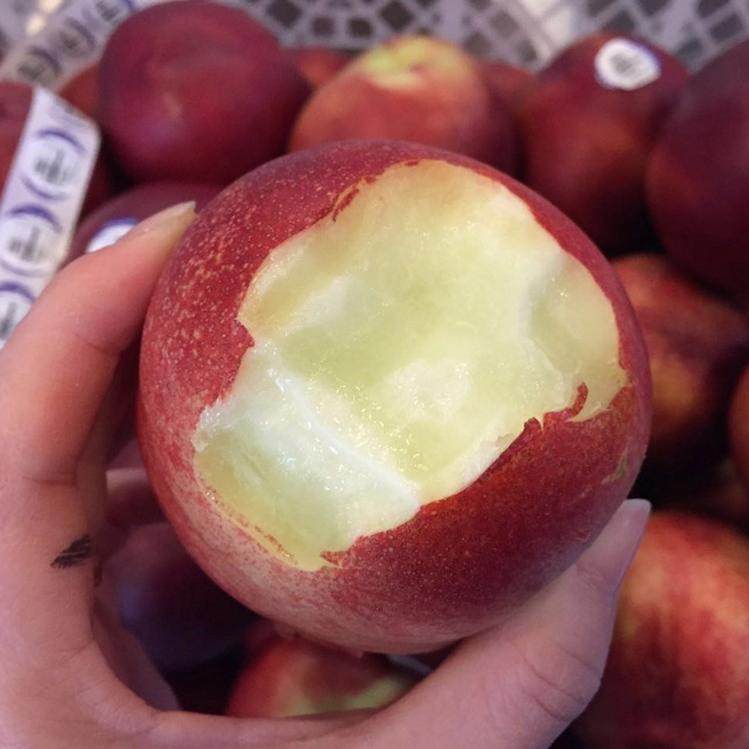 新鲜水果智利进口油桃大果桃脆桃桃子当季蜜桃3斤装多地顺丰包邮,淘宝优惠券,粉丝福利购,淘宝优惠卷
