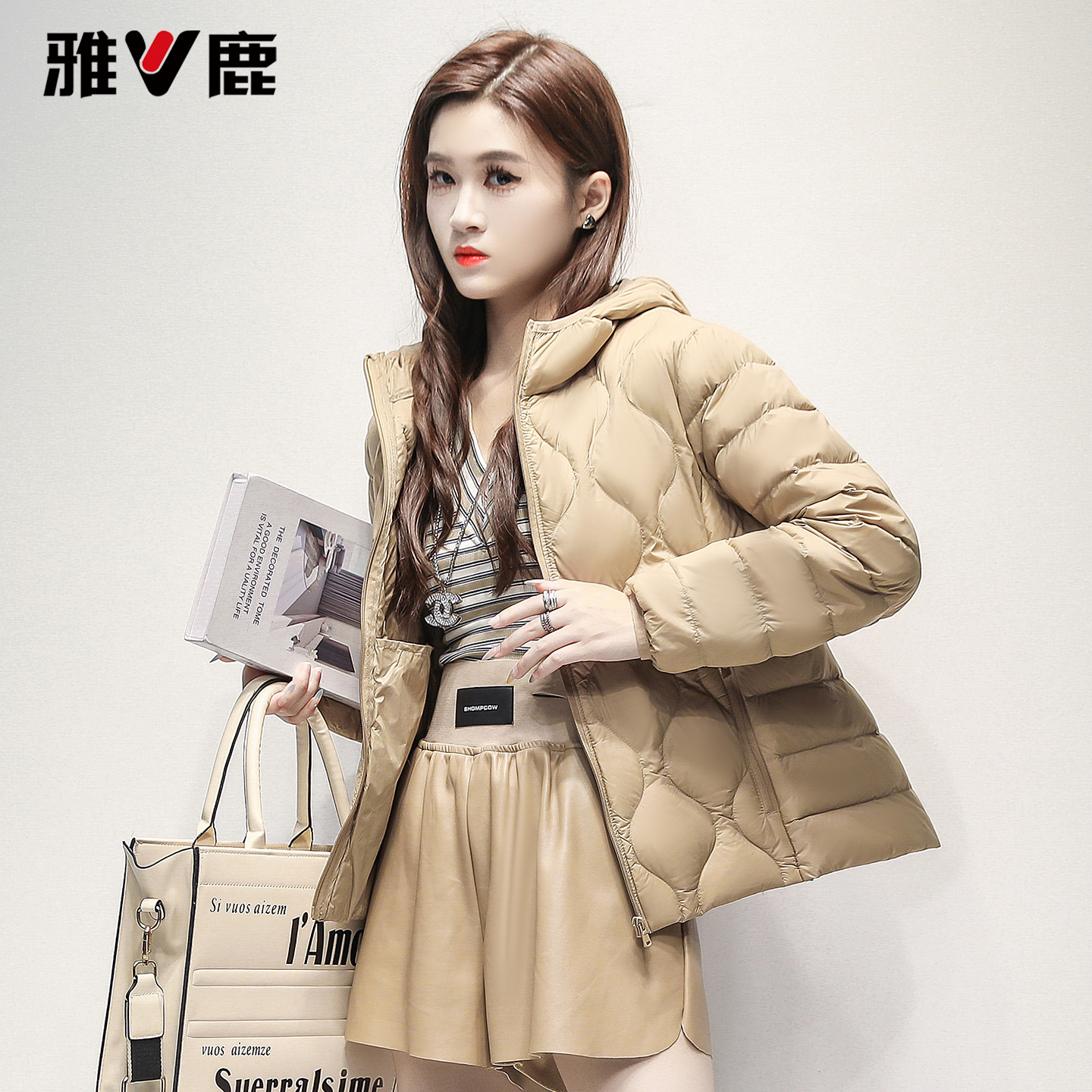 雅鹿官方正品连帽羽绒服女2025冬季新款便携百搭宽松轻薄内胆外套