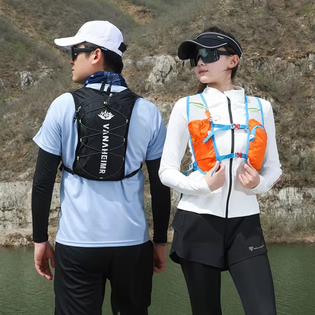 Outdoor mountaineering lightweight large-capacity water bag backpack